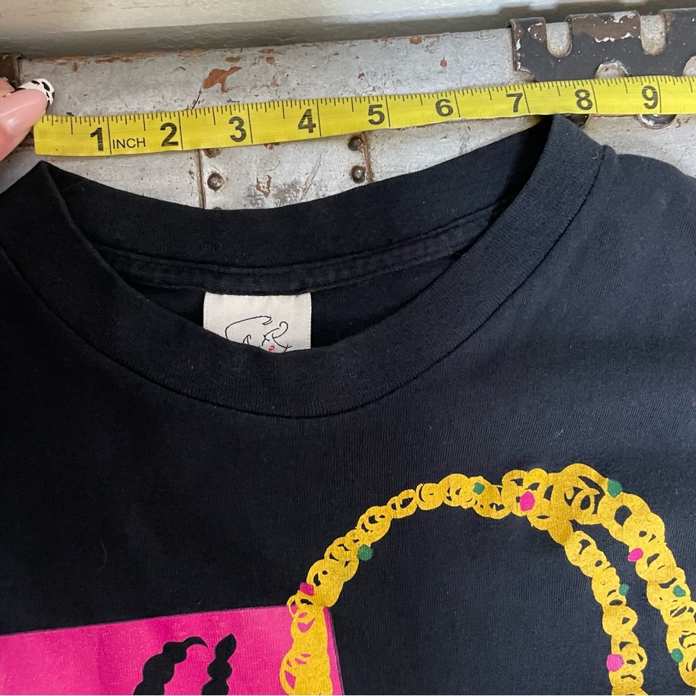 Ty Wilson Art 2 Wear Beautiful Woman Shirt - Picture 12 of 12